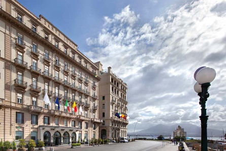 Naples, Grand Hotel Santa Lucia